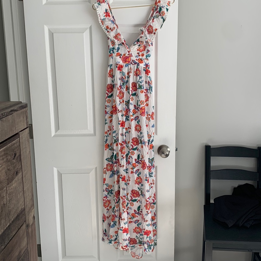 Maxi dress with flowers size M